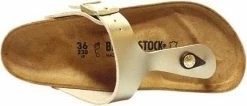 Birkenstock - Dames Sandalen Gizeh BS Gold (regular) - Goud - Maat 40 -dames-schoenen Verkoop 550x237 3
