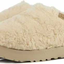 UGG Pantoffels Dames Sloffen / Instappers - Canvas - Harde Zool - Dichte Hiel - 1135132 - Gebroken Wit - Maat 39 17 UGG Pantoffels Dames Sloffen / Instappers - Canvas - Harde Zool - Dichte Hiel - 1135132 - Gebroken Wit - Maat 39 -dames-schoenen Verkoop 550x251