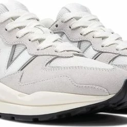 New Balance 5740 Dames Sneakers - Nimbus Cloud - Maat 38 -dames-schoenen Verkoop 550x274 6