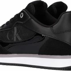 Calvin Klein Retro Runner 4 Lage Sneakers - Dames - Zwart - Maat 38 21 Calvin Klein Retro Runner 4 Lage Sneakers - Dames - Zwart - Maat 38 -dames-schoenen Verkoop 550x308 4
