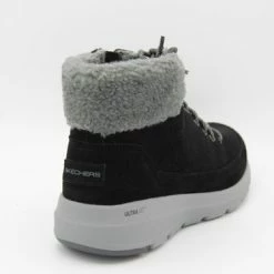 Skechers- Glacial Ultra Woodlands Veterboot - Zwart- Maat 39 14 Skechers- Glacial Ultra Woodlands Veterboot - Zwart- Maat 39 -dames-schoenen Verkoop 550x366 11