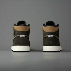 Nike Air Jordan 1 Mid SE Dark Chocolate DC7294-200 Maat 44 Bruin -dames-schoenen Verkoop 550x366 114