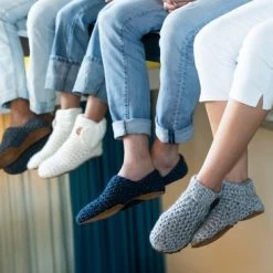 Kingdom Of Wow - Sloffen Laag Unisex Wol Charcoal Grijs Maat 42/43 - Handgemaakt -dames-schoenen Verkoop 550x366 149