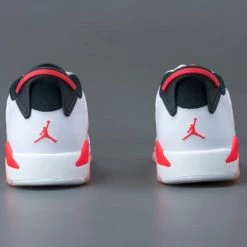 Nike Air Jordan 6 Retro Low Atmosphere (GS) 768878-102 Maat 39 Kleur Als Op Foto -dames-schoenen Verkoop 550x366 186