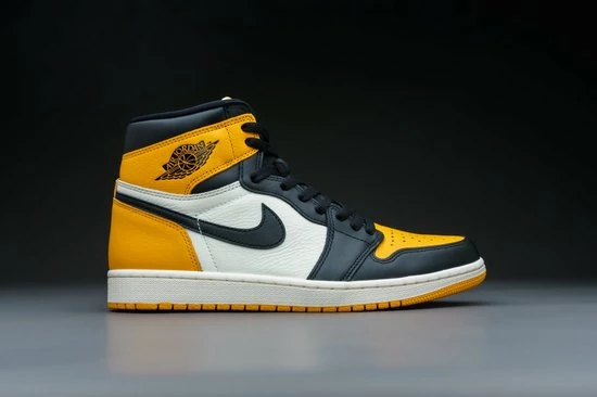 Nike Air Jordan 1 Retro High OG Yellow Toe 555088-711 Maat 43 GEEL 2 Nike Air Jordan 1 Retro High OG Yellow Toe 555088-711 Maat 43 GEEL - Afbeelding 2