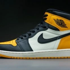 Nike Air Jordan 1 Retro High OG Yellow Toe 555088-711 Maat 43 GEEL 13 Nike Air Jordan 1 Retro High OG Yellow Toe 555088-711 Maat 43 GEEL -dames-schoenen Verkoop 550x366 35