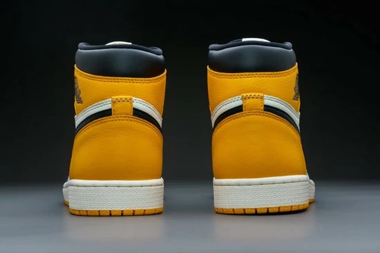 Nike Air Jordan 1 Retro High OG Yellow Toe 555088-711 Maat 43 GEEL 9 Nike Air Jordan 1 Retro High OG Yellow Toe 555088-711 Maat 43 GEEL - Afbeelding 9