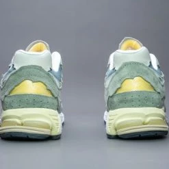 New Balance 2002R Protection Pack Mirage Grey M2002RDD Maat 38 1/2 GRIJS -dames-schoenen Verkoop 550x366 70