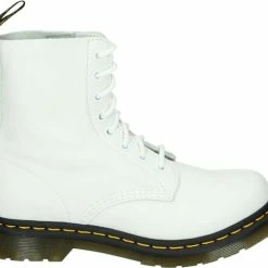 Dr. Martens 1460 PASCAL OPTICAL WHITE VIRA - Volwassenen VeterlaarzenHalf-hoge Schoenen - Kleur: Wit/beige - Maat: 40 -dames-schoenen Verkoop 550x482