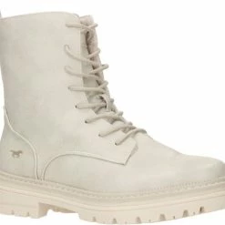 Mustang - Veterschoenen Hoog -dames-schoenen Verkoop 550x488 2