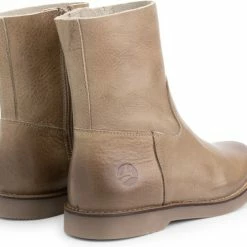 Travelin' Pleubian Dames Leren Enkellaarzen - Nette Schoenen Vrouwen - Taupe Leer - Maat 39 -dames-schoenen Verkoop 550x489 1