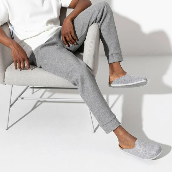 Birkenstock Amsterdam Light Gray Narrow VEG Felt Wooly Home Unisex Pantoffels - Lichtgrijs - Maat 41 2 Birkenstock Amsterdam Light Gray Narrow VEG Felt Wooly Home Unisex Pantoffels - Lichtgrijs - Maat 41 - Afbeelding 2