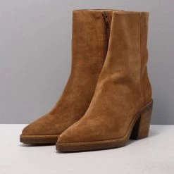 VIA VAI Kailee Faye Enkellaarsjes Dames - Cognac - Maat 39 -dames-schoenen Verkoop 550x707 2