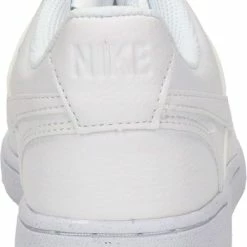 Nike Sneakers - Maat 39 - Vrouwen - Wit -dames-schoenen Verkoop 550x740 1