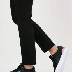 Puma Carina Lift Metallic Pop Wns Lage Sneakers - Leren Sneaker - Dames - Zwart - Maat 37 -dames-schoenen Verkoop 550x776 2