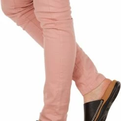 Gabor 03.700.27 Dames Slippers - Zwart - Maat 38 -dames-schoenen Verkoop 550x829 3